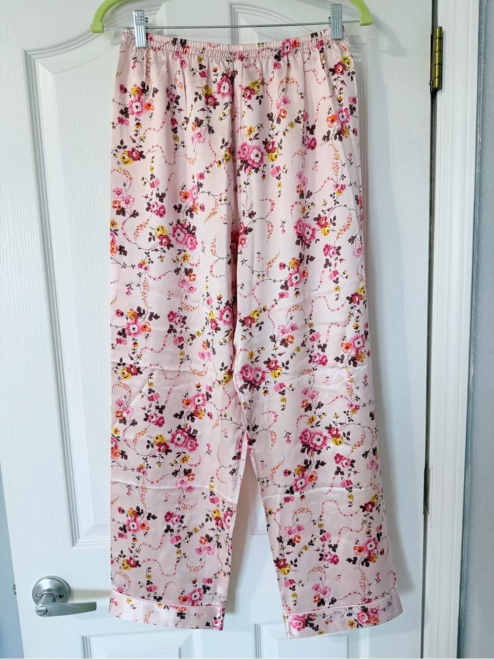 {Daerli} 100% Chinese Mulberry Silk Floral Sleepwear Luxury Pajama Set - NWT